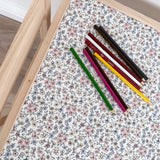 Ditsy Floral Latt table